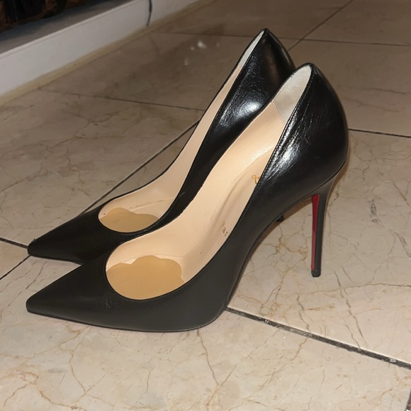 christan louboutin red bottom heels - Picture 3 of 4